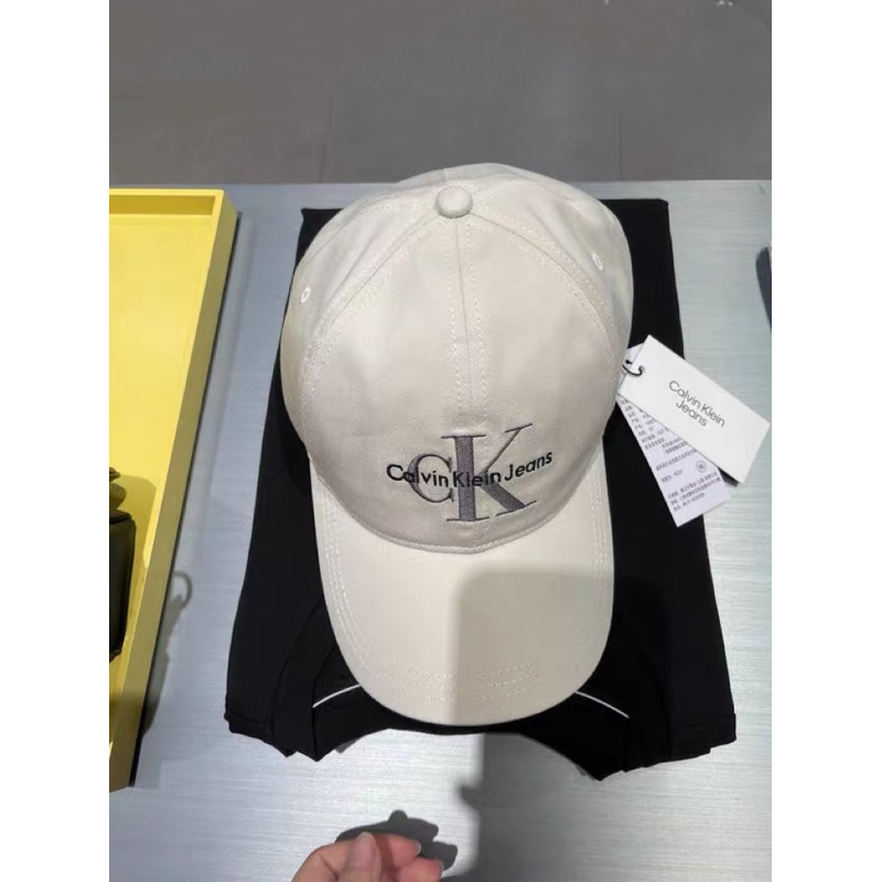 Nón lưỡi trai kaki CAPSAIGON thêu C.K phong cách mới 2023 cho nam nữ