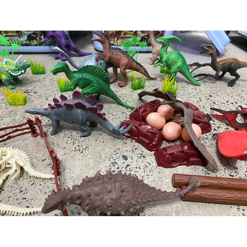 Hàng Loại Đẹp - Mô Hình Khủng Long Đồ Chơi Dành Cho Bé - Kèm Hộp x 68 Chi Tiết