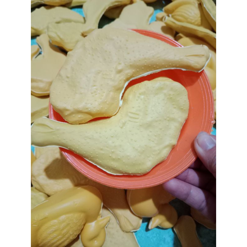 1 đĩa 2 đùi gà - Đồ chơi nấu ăn cân kí dành cho bé iu