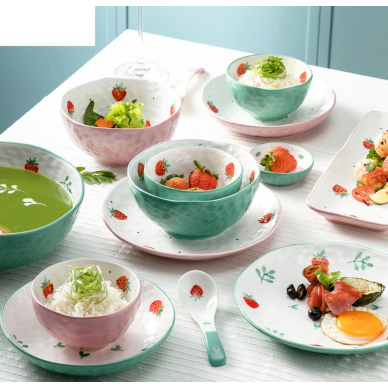 Bộ chén bát dâu tây xanh siêu dễ thương