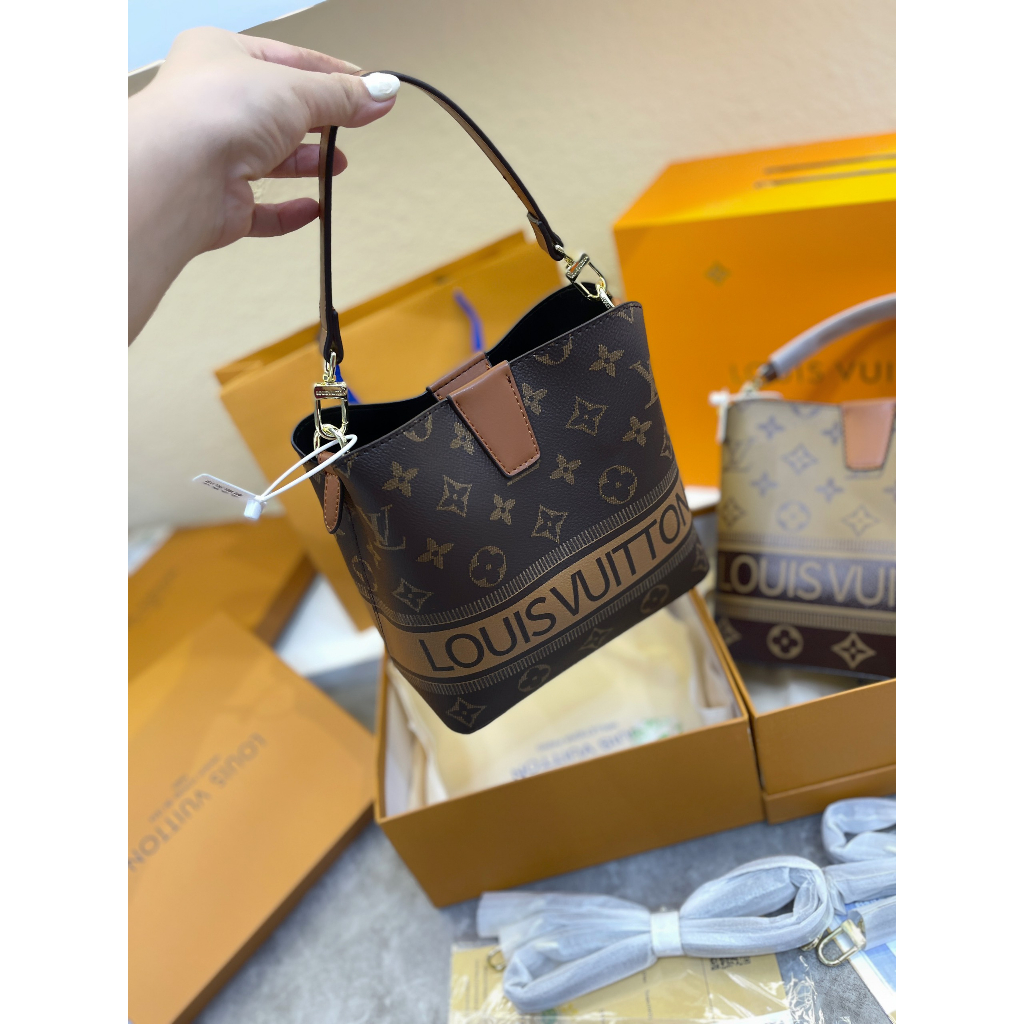 Túi chư L new sz 24cm cầm tay đeo chéo mix khăn cực xinh