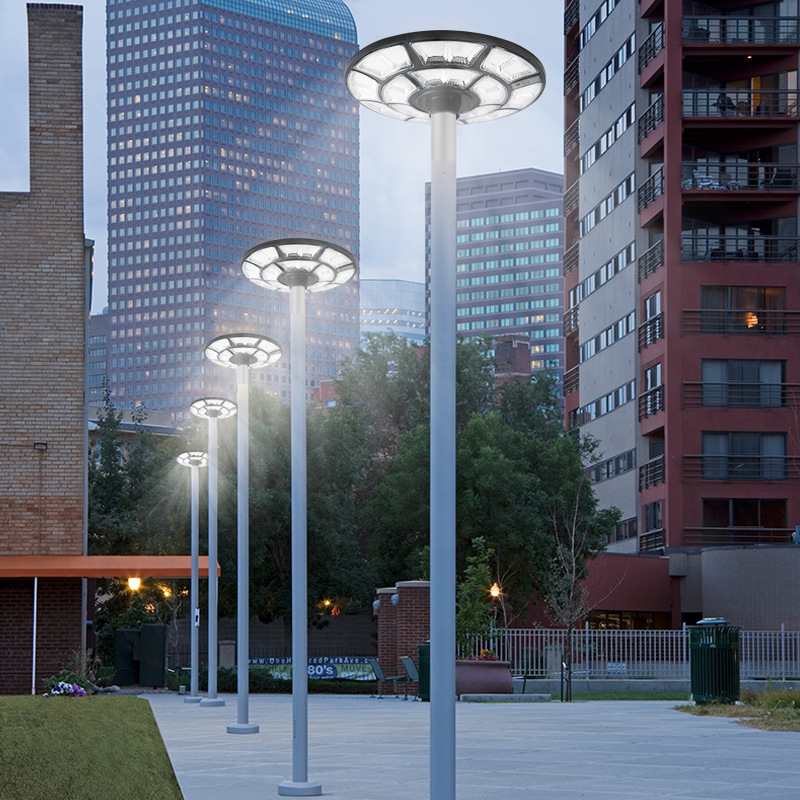 Đèn sân vườn đĩa bay UFO năng lượng mặt trời 20 khoang 30.000mAh cảm biến ánh sáng - Bảo hành 2 năm