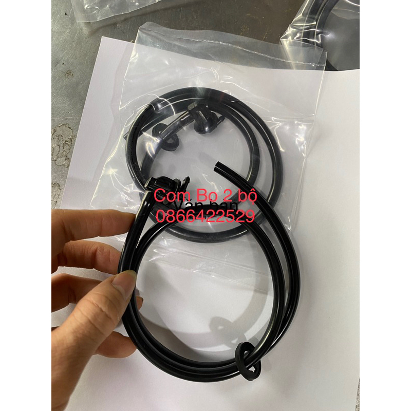 Núm phun mưa kèm ty ô sát cabin kia k165,k149,k3000,k2700,kia1t25, kia1t4 kèm ty ô