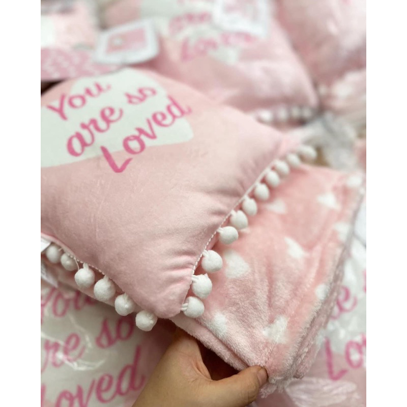 Set Gối & Chăn Lông Cừu Cho Bé Dư Xịn