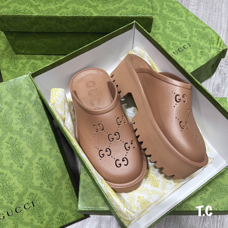 Giày sục cross hoạ tiết mũi tròn new fullbox