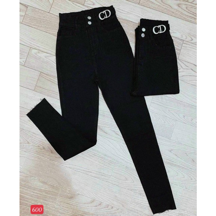 $ 8 mẫu Quần jean nữ 2022 lưng cao co giãn cao cấp bao đẹp y hình chất lượng làm từ chất liệu jean 2 da đẹp nhất năm.