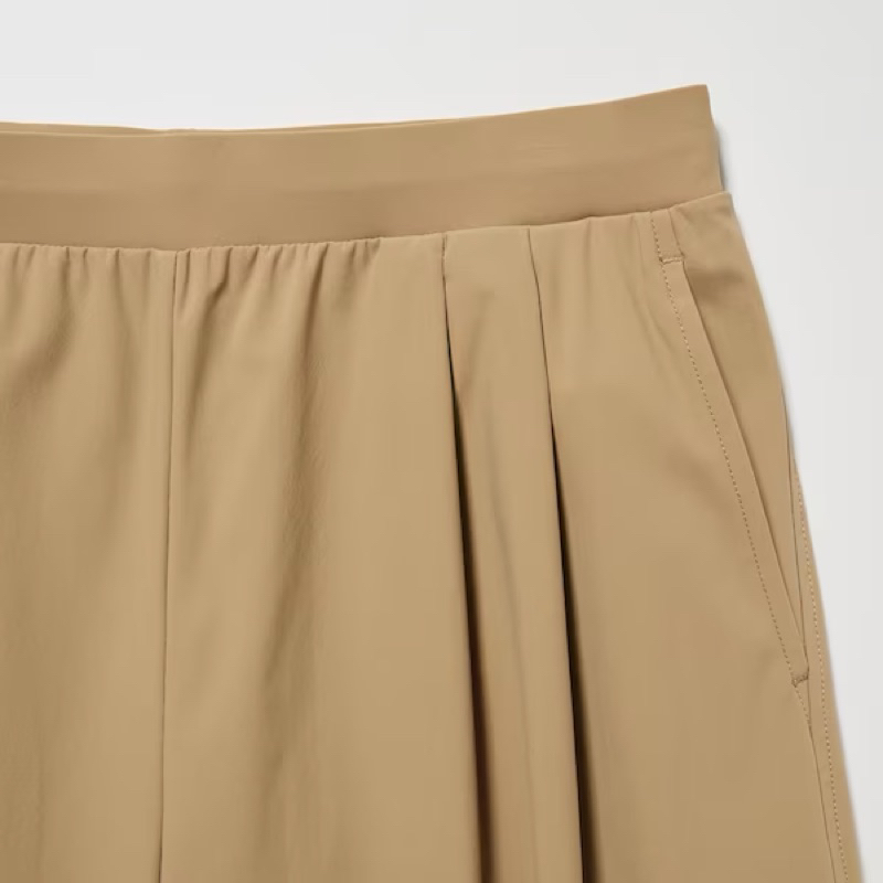 Quần dài co giãn Uni qlo