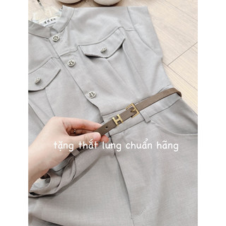 Váy xoè túi ngực kèm đai