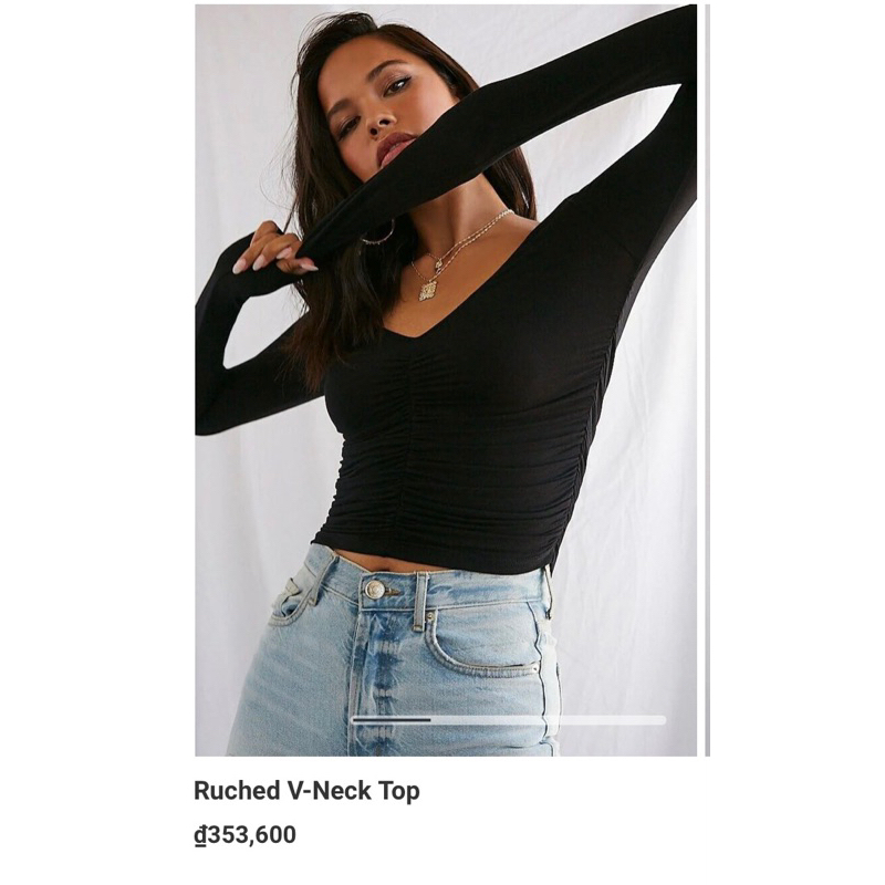 Áo croptop tay dài cổ tim A50