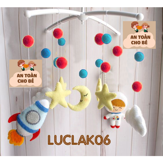 Đồ chơi treo nôi cũi cho bé Luclak nhiều màu rực rỡ giúp tăng kích thích thị giác