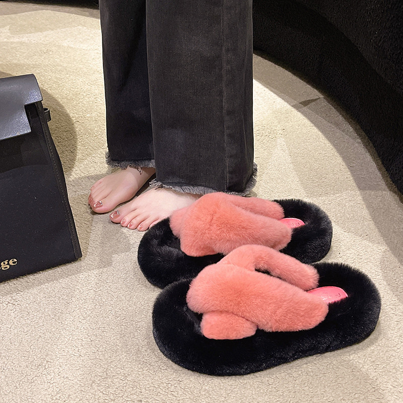 Dép Lông Quai Chéo Phủ Lông Mix Màu Đế Cao 4 Cm Mẫu Mới Siêu Xinh Mùa Đông