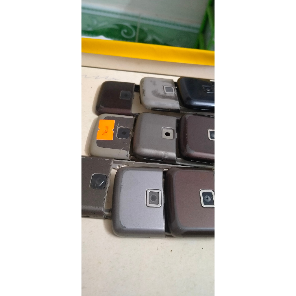 Gáy cũ nokia 8800 arte màu vàng, màu nâu, màu đen. Giá tốt nhất