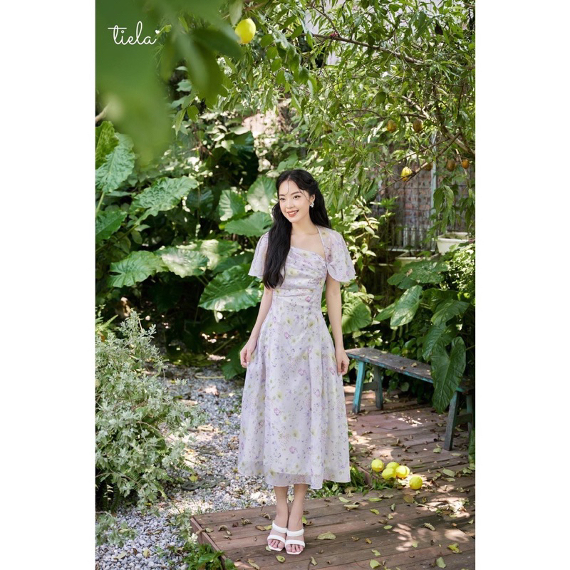 Đầm Juhi size M newtag Tiela