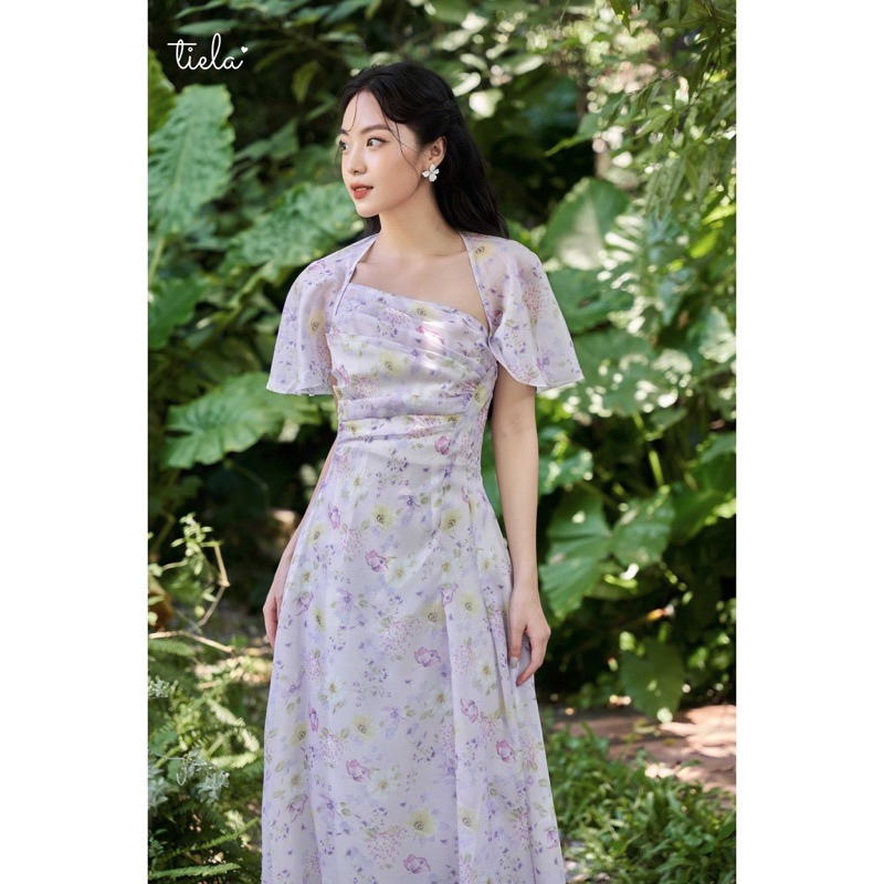 Đầm Juhi size M newtag Tiela