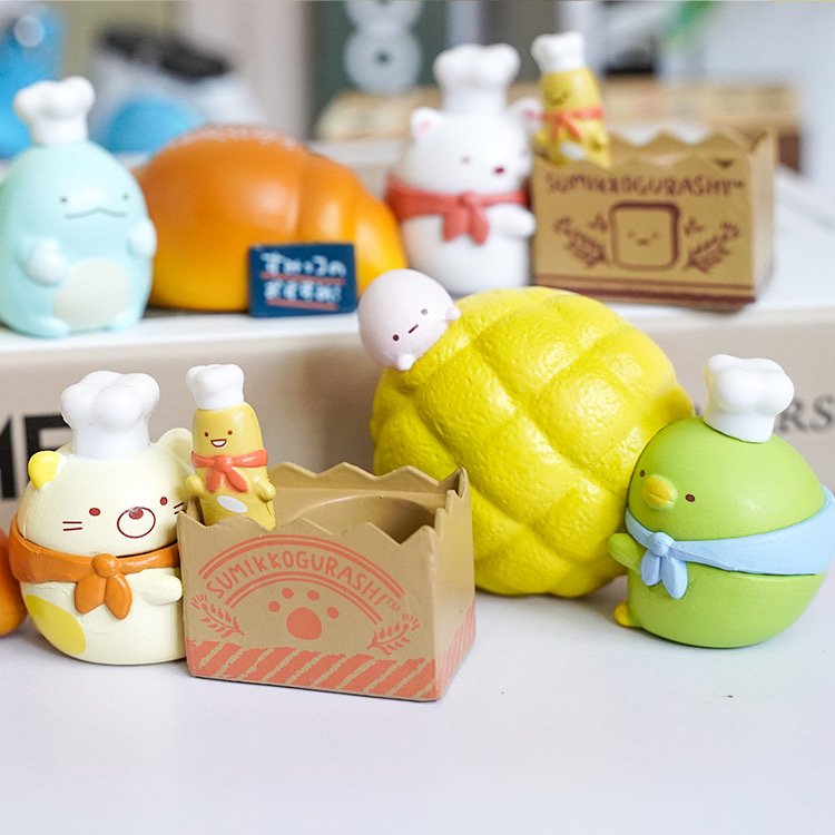 Đồ chơi blind box hộp mù tuyển tập các mô hình  hoạt hình kiêm con dấu,Bánh mì Sumikko Gurashi