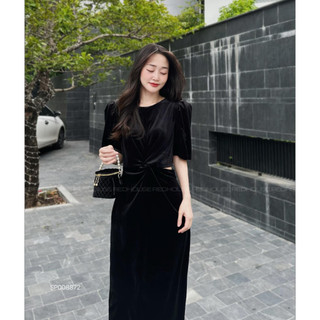 Váy nhung xoắn bụng hở 1 bên