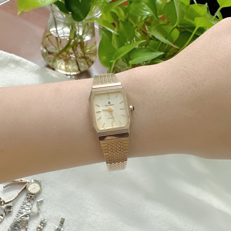 Đồng hồ nữ si nhật dáng tank hiệu Buren