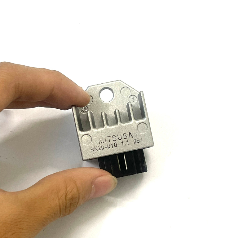 Sạc Honda Dream - Wave, Sạc Ya Hàng Cao Cấp Loại 1 Gắn Các Dòng xe Sạc Mitshuba