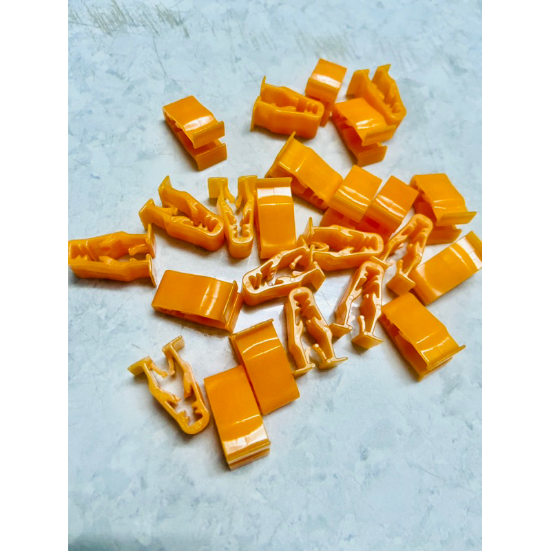 Kẹp nhựa Honda Vàng Trắng Xanh gài dàn áo xe máy tay ga / MoTo hàng chuẩn Honda