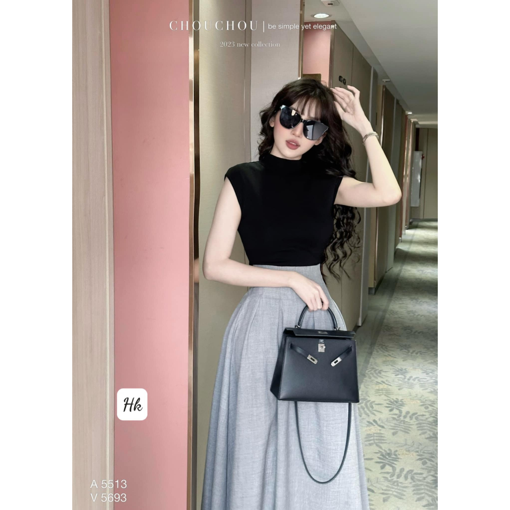 Sét áo đen cổ cao trơn + chân váy cạp cao dáng dài hót