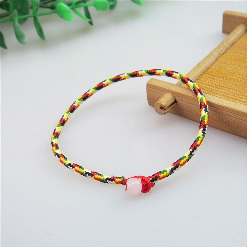 Vòng chỉ đỏ ngũ sắc