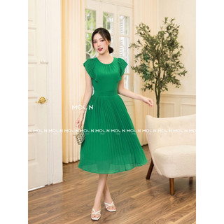 Pass Váy dài nữ 𝐌𝐎𝐎𝐍 liền thân cổ tròn, chất chiffon còn nguyên tem mác (có ảnh và video quay sp thật)