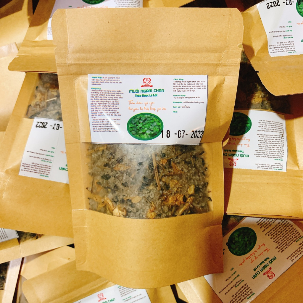 Muối ngâm chân lá lốt túi zip 100gram