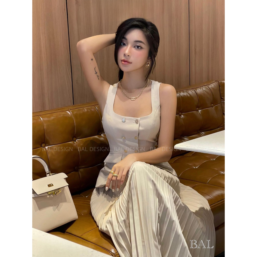 Set áo sát nách + chân váy xếp ly dáng dài thanh lịch