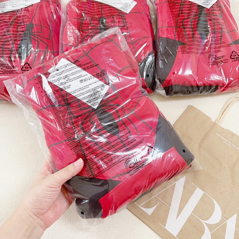 Bộ hoodie nhện đỏ đen cho bé trai