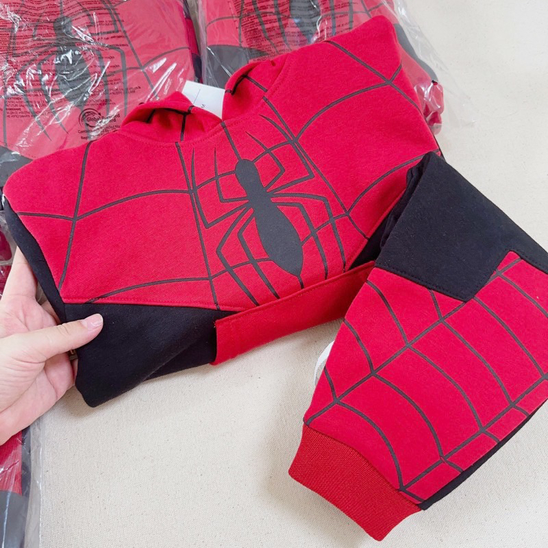 Bộ hoodie nhện đỏ đen cho bé trai