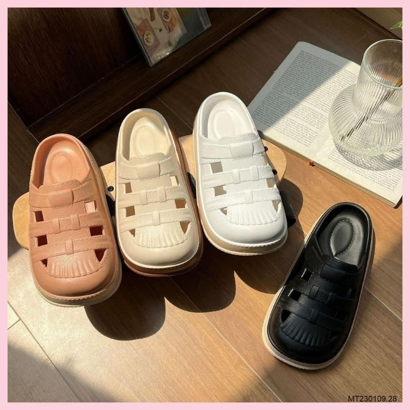 Dép sandal nữ dép sục bít mũi đế 3cm thoáng khí cao du đi mềm êm chân bền đẹp thời trang Jumato Hcom122