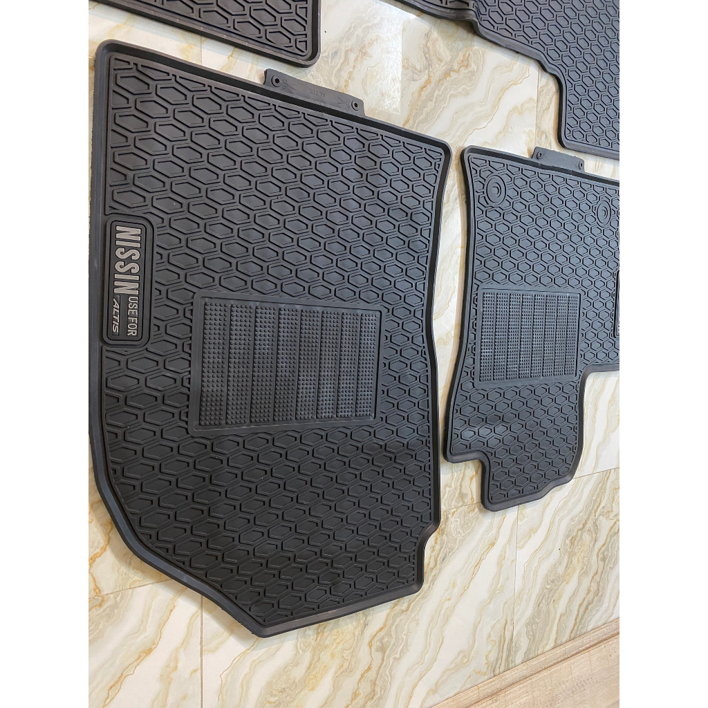 [ TOYOTA  ALTIS ] Thảm Sàn, Thảm Lót Sàn Cao Su Nissin Đúc Vân Tổ Ong Chuẩn Form Xe Toyota Altis | BigBuy360 - bigbuy360.vn