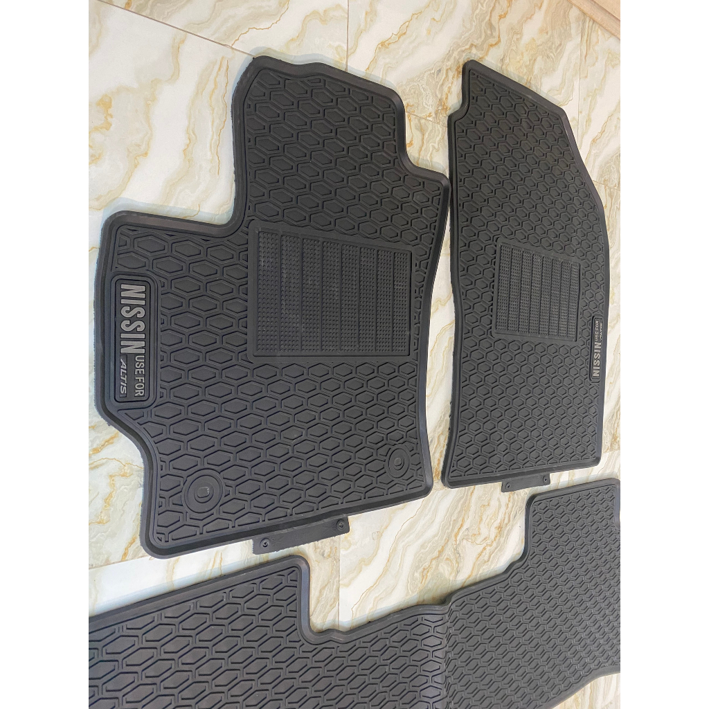 [ TOYOTA  ALTIS ] Thảm Sàn, Thảm Lót Sàn Cao Su Nissin Đúc Vân Tổ Ong Chuẩn Form Xe Toyota Altis | BigBuy360 - bigbuy360.vn