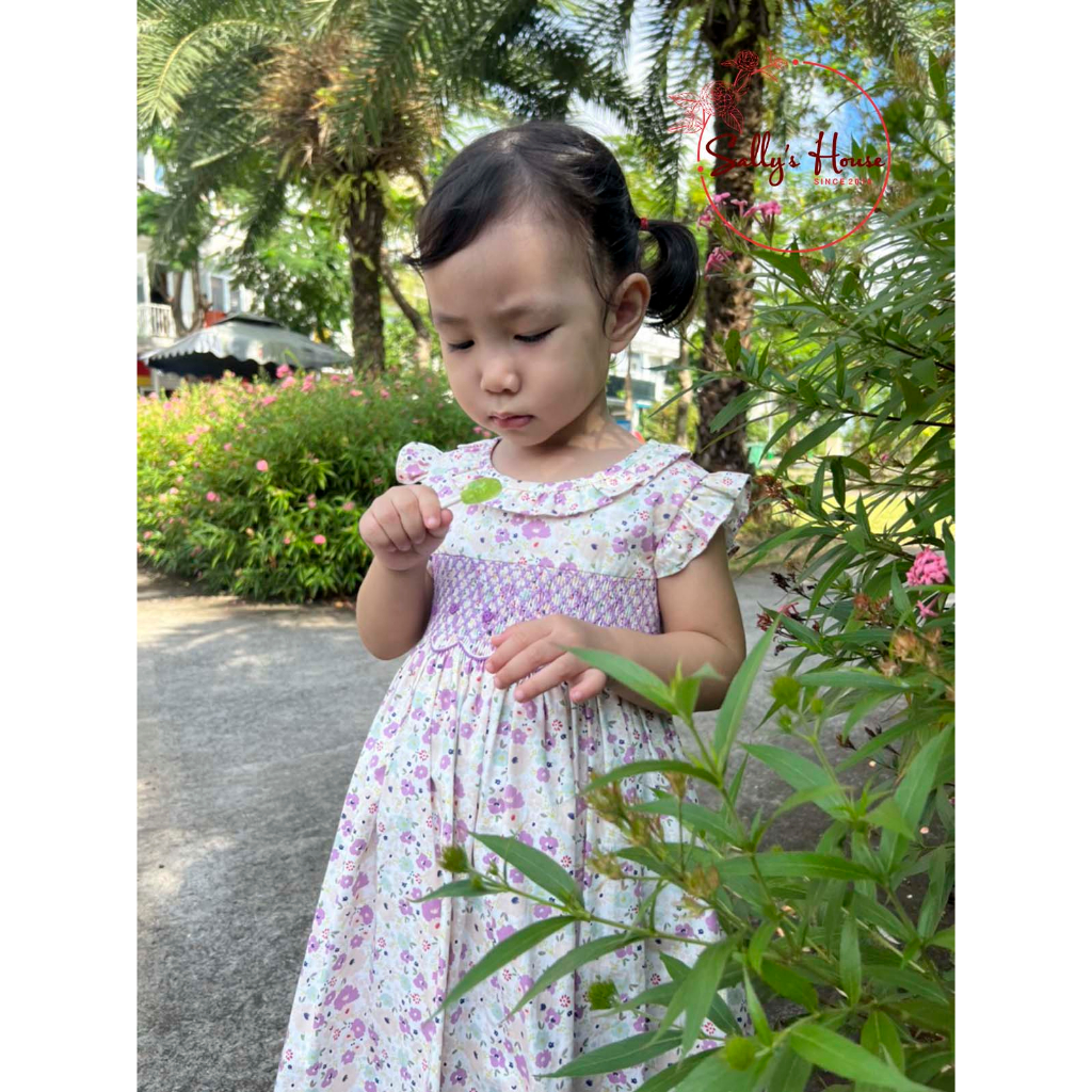 Đầm cho bé gái, đầm smock hoa tím, cổ bèo, đầm xích móc cho bé gái, vải cotton mềm mịn, đầm hai lớp.