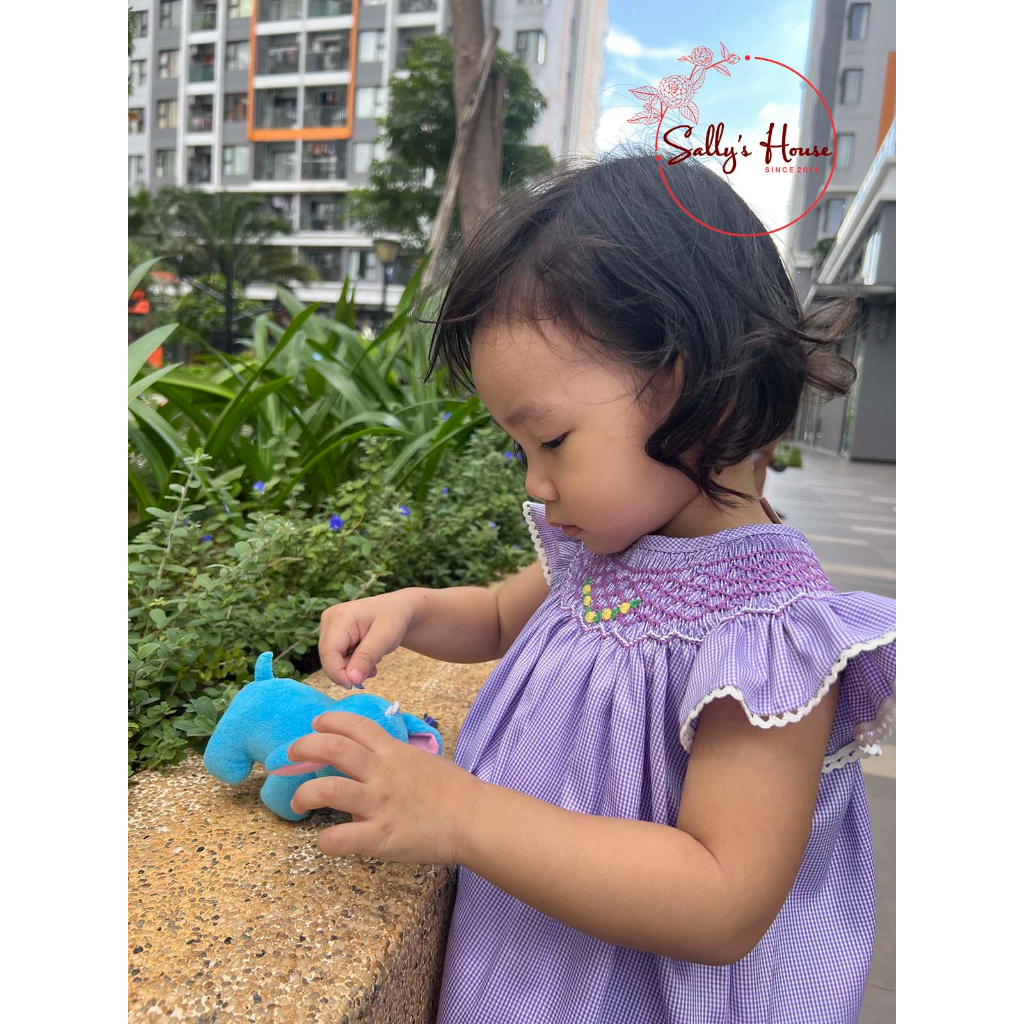Đầm xích móc tím cho bé gái, vải cotton lụa mềm ít nhăn. đầm bé gái hai lớp, đầm smock caro tím
