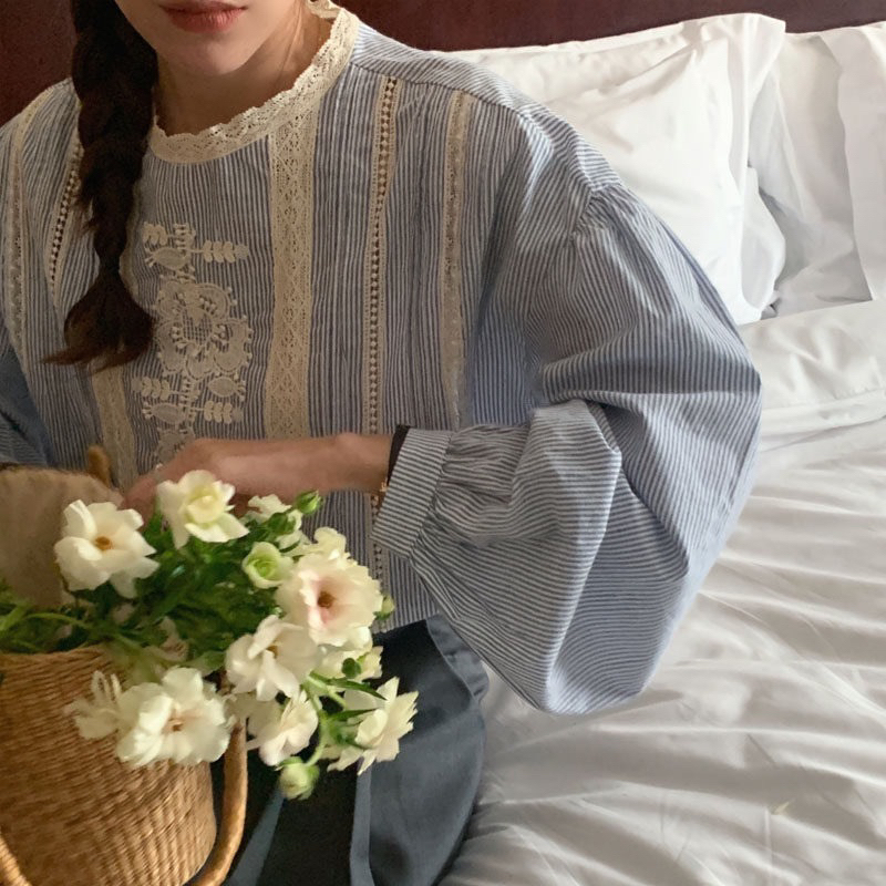 Áo sơ mi kẻ xanh