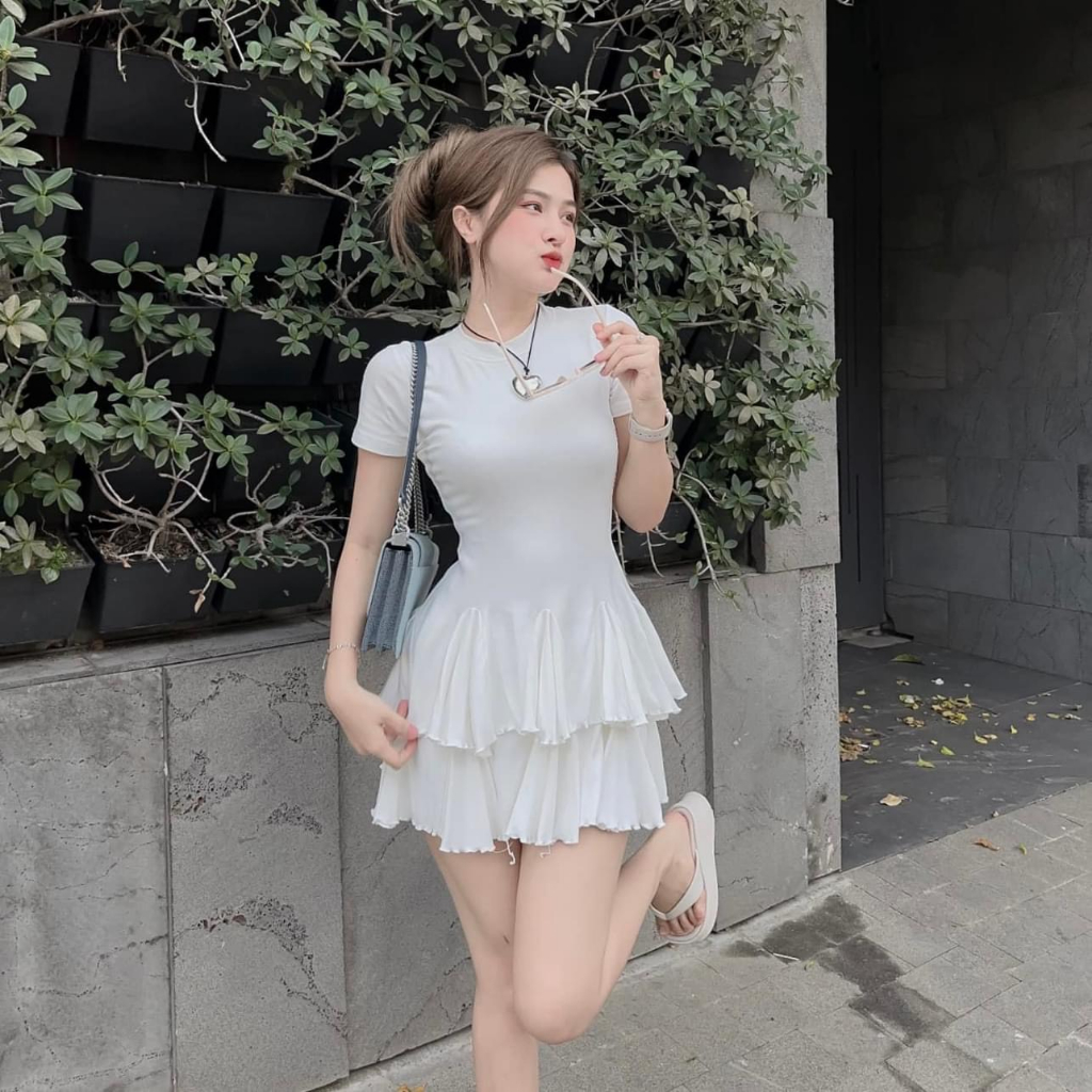 Sét bộ nữ dáng xoè cổ tròn tua rua xếp ly tầng chất vải thun cotton lạnh dày hot trend tôn da,tôn dáng cho các tình yêu