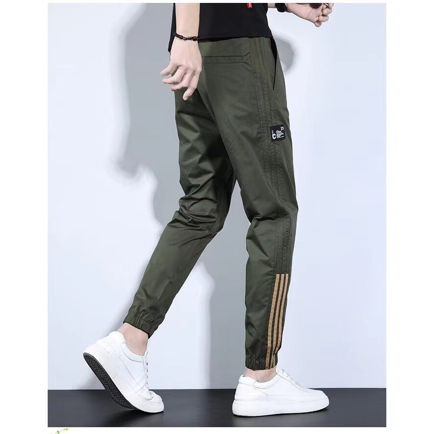 Quần Jogger Kaki Nam Chất Vải Co Giãn,Thiết kế Sọc,Thoáng Mát,Thấm Hút Mồ Hôi,Không Xù