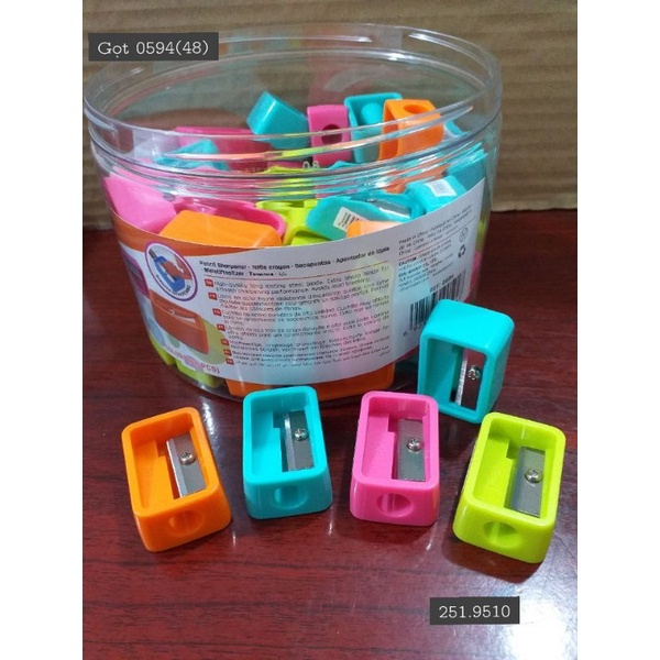 Gọt chì deli 0594 nhiều màu