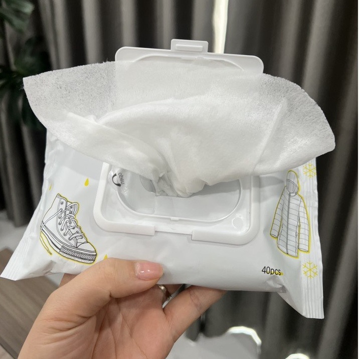 Gói 40 Tờ Khăn Giấy Ướt Lau Giày Sneaker, Giày Thể Thao Nam Nữ, Balo, Túi Xách