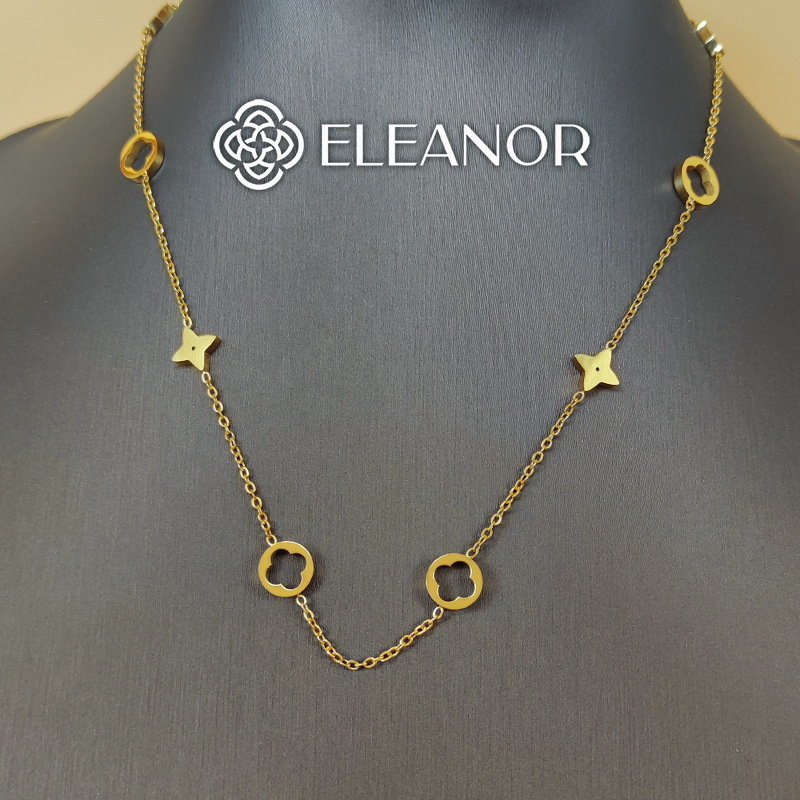 Dây chuyền nữ titan Eleanor Accessories đính charm hình cỏ bốn lá phụ kiện trang sức 6143