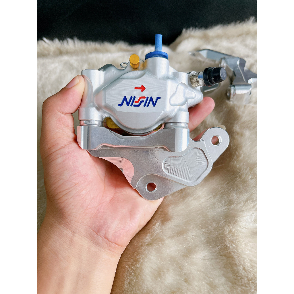 Heo dầu Moto 3 2piss đối xứng, hiệu NISSIN_Kèm pát CNC lắp cho mọi dòng xe