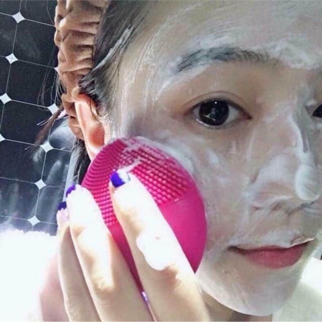 Máy Rửa Mặt Công Nghệ Sóng Âm Máy Rửa Mặt FOREVER Mini Làm Sạch Bụi Bẩn Chất Nhờn
