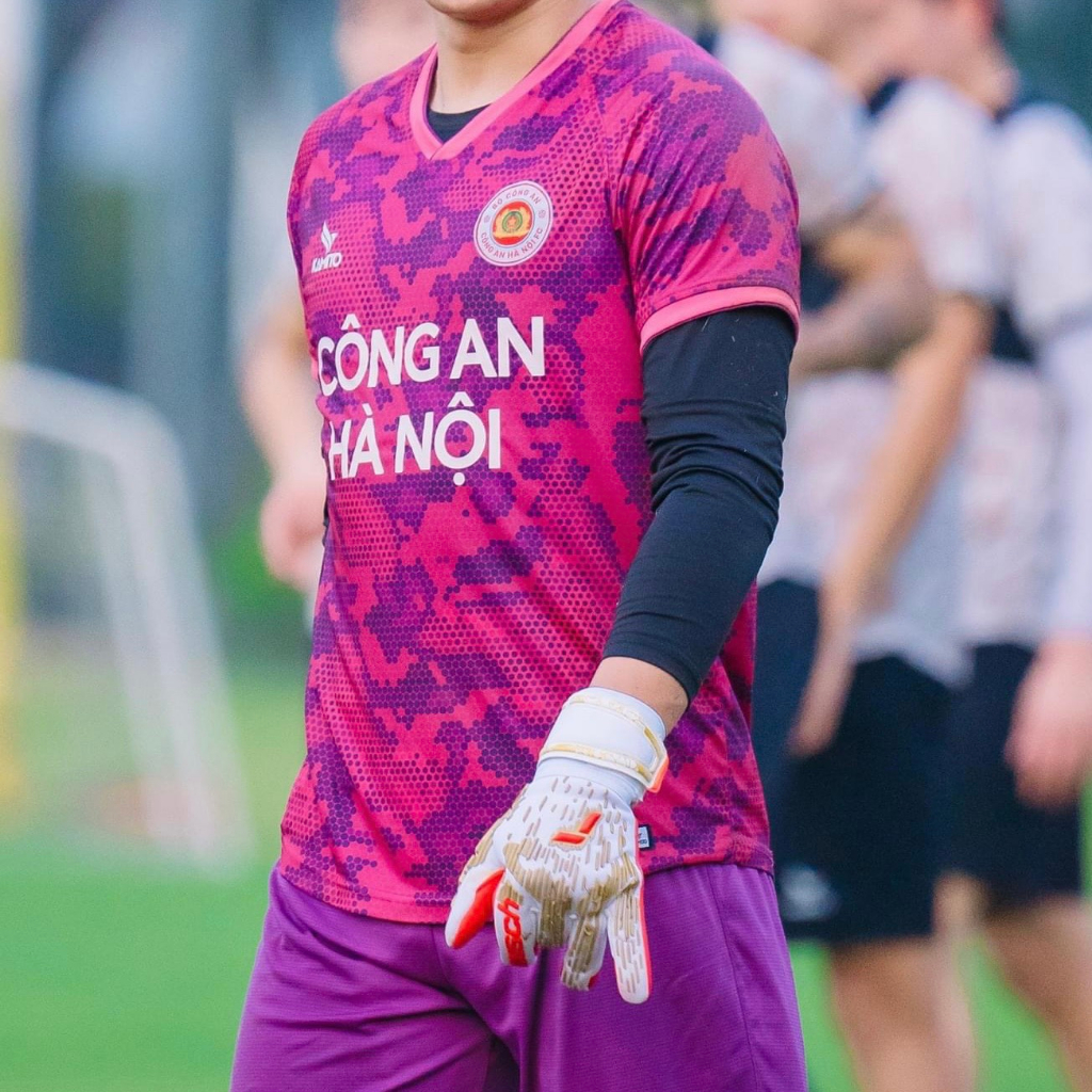 Bộ quần áo đá bóng Công An Hà Nội   áo đá bóng công an hà nội
