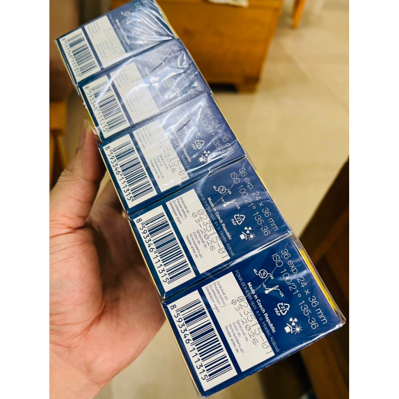 Fomapan Classic 100 36exp date 03/2026 bao bì mới film 35mm film trắng đen BW