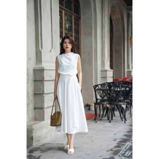 Đầm lụa trơn thắt nơ eo - Trắng | Hà Cúc
