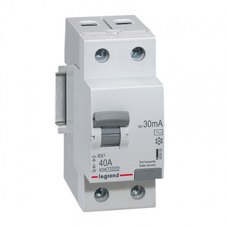 Rcd 2p 40a 30ma rx3 legrand | 402025 chống dòng rò