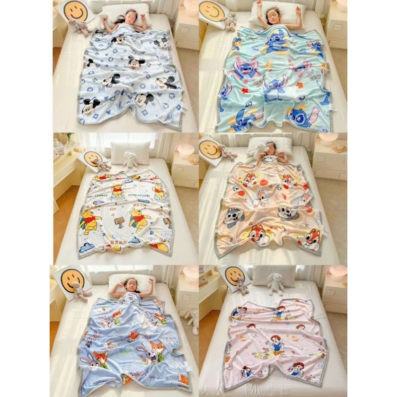 Chăn Tuyết Disney cho bé kích thước 110x 150cm nhiều mẫu kèm túi xách
