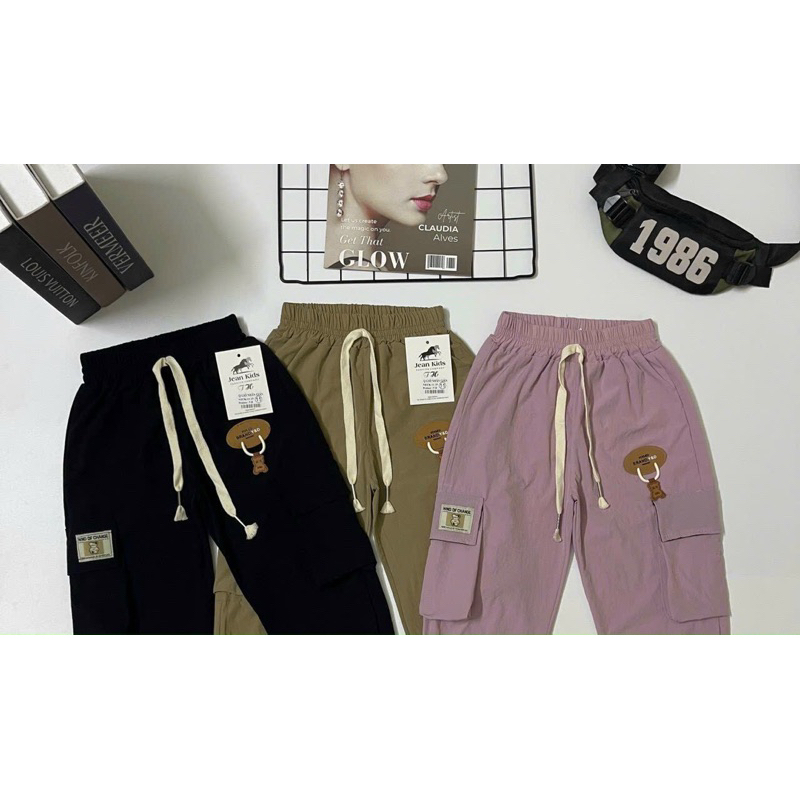 Quần gió túi hộp cho bé gái từ 11-30 kg siêu ngầu