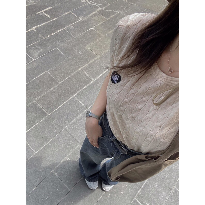 Quần jean suông tag da cạp cao